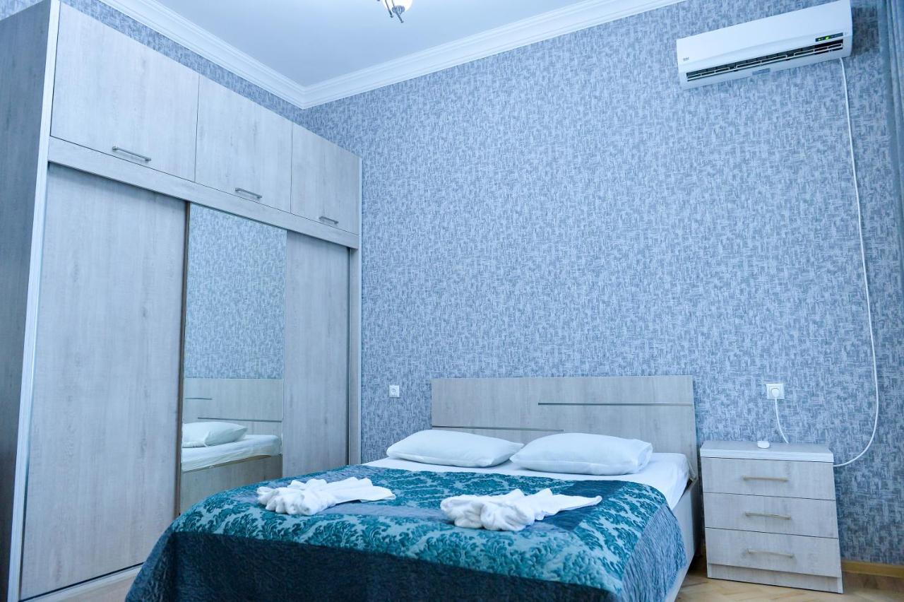Bibi Hotel Кутаиси Екстериор снимка